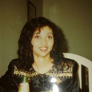 Meet your Posher, Sharon